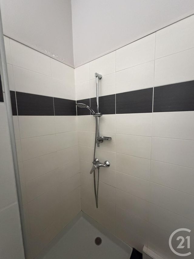 Appartement à vendre - 4 pièces - 118.0 m2 - CAHORS - 46 - MIDI-PYRENEES - Century 21 Onys Immobilier