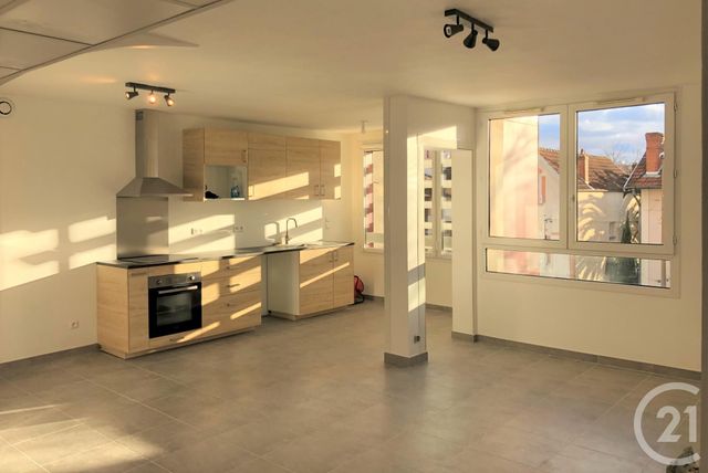 Appartement T4 à louer - 4 pièces - 84.77 m2 - TOULOUSE - 31 - MIDI-PYRENEES - Century 21 Onys Immobilier