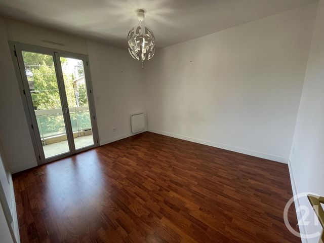 Appartement T4 à louer - 4 pièces - 99.3 m2 - TOULOUSE - 31 - MIDI-PYRENEES - Century 21 Onys Immobilier